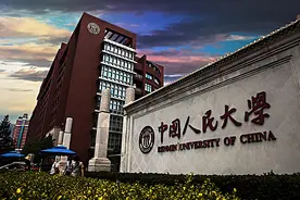 中国最顶尖的985大学211大学校门大比拼，看哪个更低调内涵上档次图片