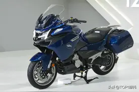 公升级国宾摩托 春风1250TR-G上市 售价99980元图片