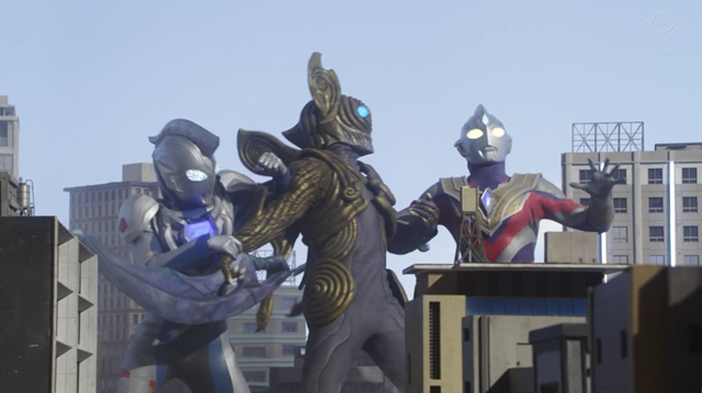 特利迦第7集先行：海贼宇宙人再现，手拿战神头镖，力战双奥