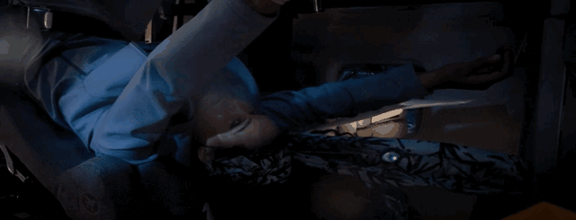 继《密室逃脱》大赚后，续集尺度又加大了，竟有两个不同的版本