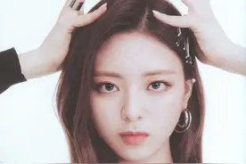 申有娜蜜桃容颜图片