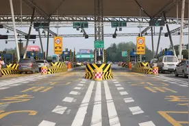 安装了ETC的车主别做这些傻事，很可能会被“拉黑”图片