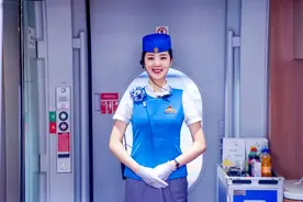 多图！走近乘务员小姐姐的夏季日常图片