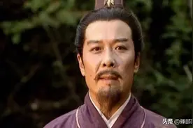 农村建房大门很重要，有人说门前种三树家门富三世，有没有道理？图片