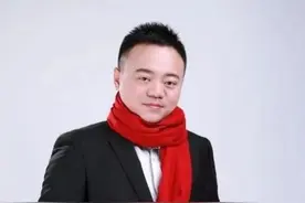 性侵受害者不限女生，全国优秀班主任将“魔爪”伸向20余名男生图片