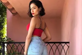 阿什拉夫女友公开，女方大其17岁图片