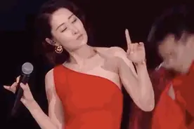 我只想看坏姐姐兴风作浪图片