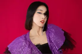 吐槽曾毅和东方神起，编造玲花骂五月天？Yamy的老板是个宝藏图片