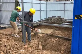 顺义城区又一老旧小区，装电梯了图片