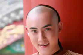 新版“五阿哥”张睿：曾红极一时，如今沦为烧烤店老板图片