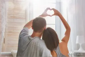 中年夫妻那些事：中年夫妻亲一口，噩梦好几宿？图片