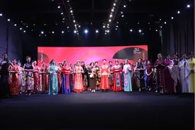 江服30年·丹心谱 | 刘婵英：一袭旗袍，一梦芳华图片