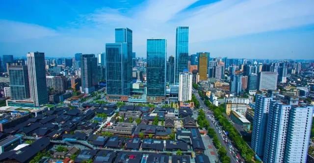 近两年28.6万本科及以上人才落户成都！有你吗？