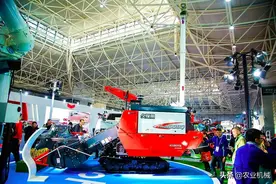 久保田PRO1008Q收割机首次亮相2019中国国际农机展图片