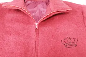 给简单的衣服加个小装饰，简单又好看，看了谁都会视频封面