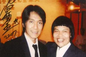 周星驰的黄金配角，也是香港最丑的明星，八两金的欢喜人生图片