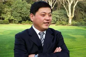 商业天才王均瑶，一个时代的符号图片