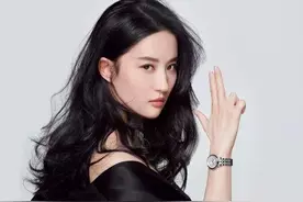 女人戴“手镯”还是“手表”好看？三个理由告诉你，戴错很尴尬图片