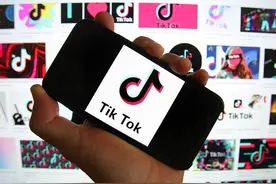 在TikTok卖号，每月躺赚十万图片