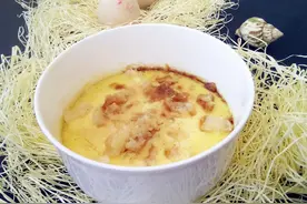蒸鸡蛋时，千万不要直接加水，大厨教给3个技巧，比布丁还嫩滑图片