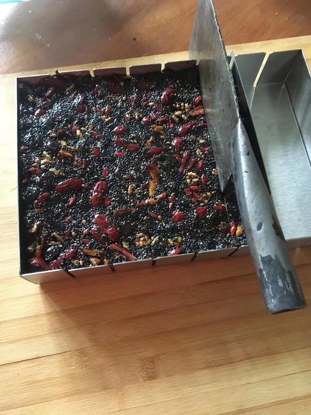 250克阿胶糕的配料表 2026年250克阿胶糕的配料表玫瑰花 250克阿胶糕的配料表 2026年250克阿胶糕的配料表玫瑰花