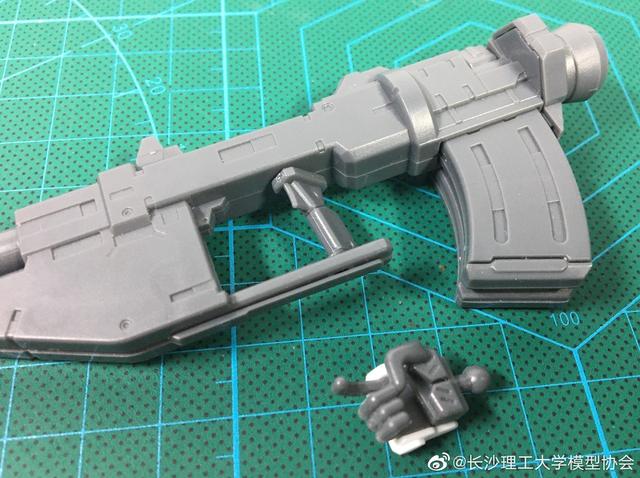 宅客模玩原创测评：青岛社 1/48 烈焰魔剑 测评（素组+展示部分）