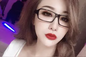 小说：“你发给我照片的目的不就是让我来找你么？”图片