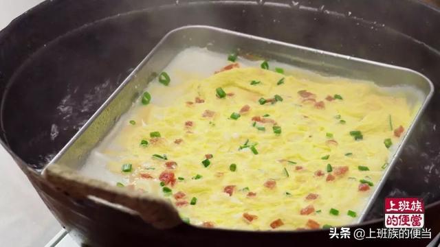 广式肠粉在家自己做，就跟蒸蛋一样简单