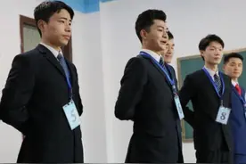 公务员考试第一名被刷掉，考生心有疑虑，难道自己被关系户顶占？图片
