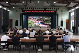 唐先镇举行永康九泄潭影视旅游风景区开发协调会图片