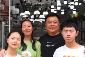 江苏文科状元遭清华北大拒绝，其它985大学开始抢人，猜猜会去哪图片