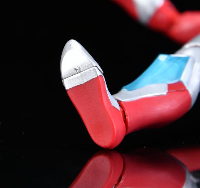 78官测：万代 SHF 银河奥特曼