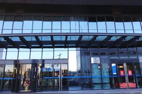 江苏三家上市银行，谁是最强王者？横向分析半年报给你答案图片