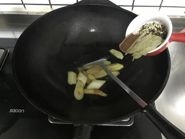 秋季别错过这个肉，富含18种氨基酸，补钙特给力，孩子常吃长高个