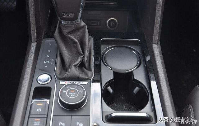 途昂用车分享，媳妇当车模