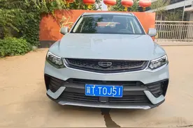 星越S：试驾2.0TD 自动两驱闪电版，配一体双联屏+BOSE音响图片