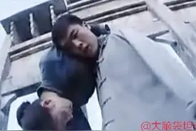 《围屋里的女人》一群寡妇直到死亡才能离开的牢笼图片