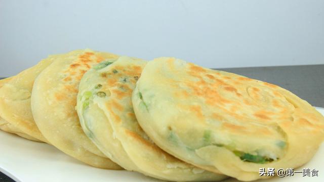 葱花饼的制作方法（1碗面粉）