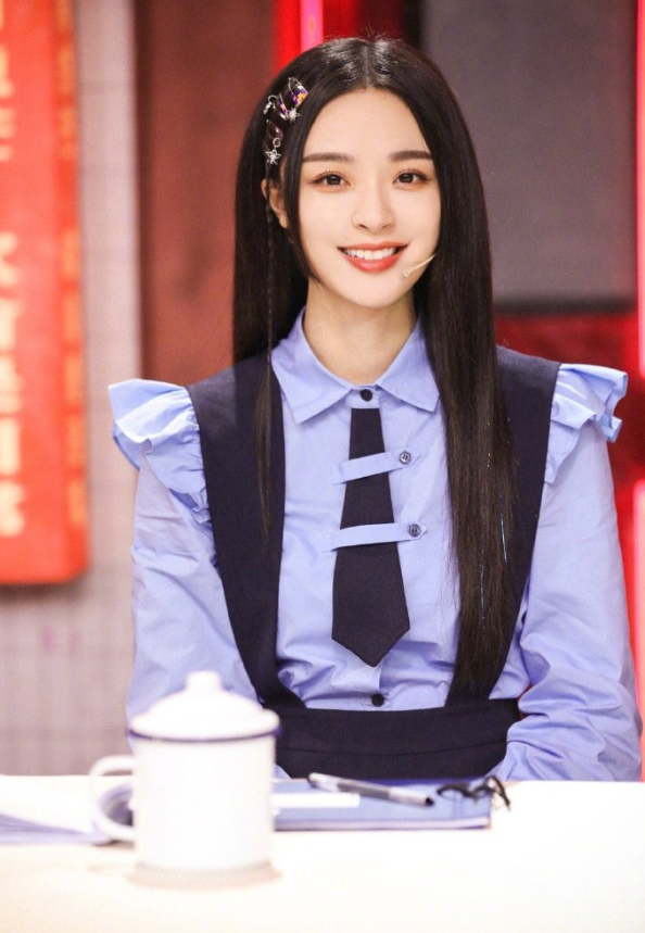 隔壁老樊是王源的好友(李莎旻子突然官宣恋情) - 颖恩有料