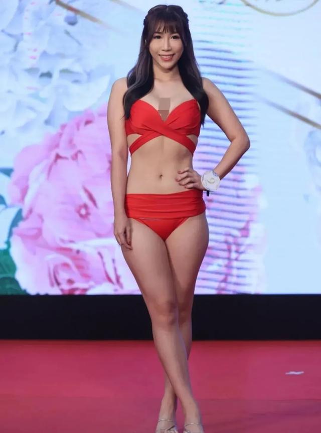 大学游泳课鸡皮肤