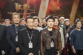 《渴望》剧组30年聚首，只缺少扮演刘大妈的韩影，她今年80岁图片