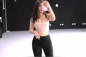 小说：我从小眼盲，村里的女人以为我一直是瞎子，却不知我已痊愈图片