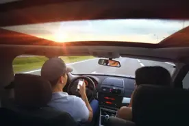 我们如何判断自己的车窗玻璃膜质量好坏呢？图片