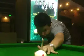 没有一个优美迷人的姿势，就甭想练成丁俊晖图片