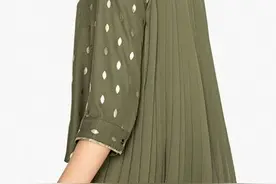 动静两相宜 风琴褶元素在衬衫上的应用 服装设计欣赏图片