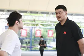 CBA3消息！李春江签约上海，阿不或加盟同曦，广州瞄准辽宁大将图片