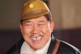 人丑还“渣”？7岁摔歪嘴，27岁“骗”美娇妻，杜旭东身份不简单图片