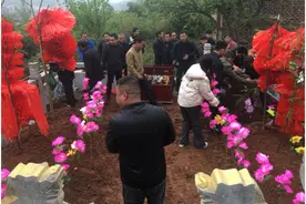 缅怀先祖，追忆故人！2021年湖南新宁县仇氏宗亲清明回乡祭祖图片