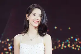 28岁章泽天身价1880亿成最有钱90后：这种女人活得最清醒图片