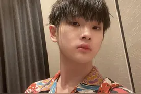 始于颜值，陷于沙雕，终于塌房，男团R1SE的“魔幻旅程”图片